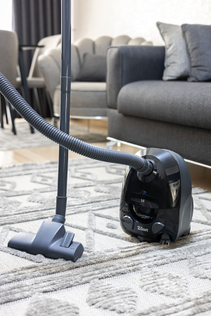 Aspirator cu sac ZILAN ZLN-8471,Negru Capacitate sac textil 2.0 l, Putere 1200W, Cordon electric retractabil 5 m [16]