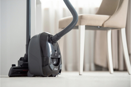 Aspirator cu sac ZILAN ZLN-8471,Negru Capacitate sac textil 2.0 l, Putere 1200W, Cordon electric retractabil 5 m [12]