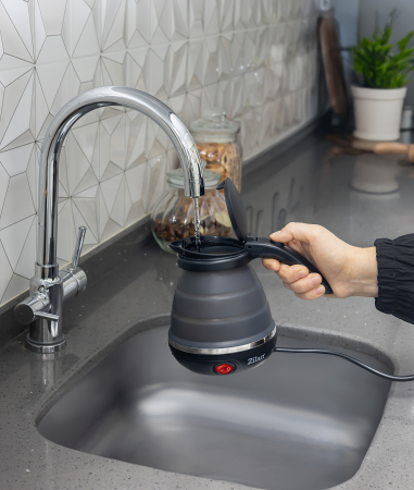 Fierbator pliabil Zilan ZLN1986 pentru voiaj, Putere 750W, Capacitate 0.5L, Protectie la supraincalzire, Baza din inox si carcasa din silicon durabil [5]