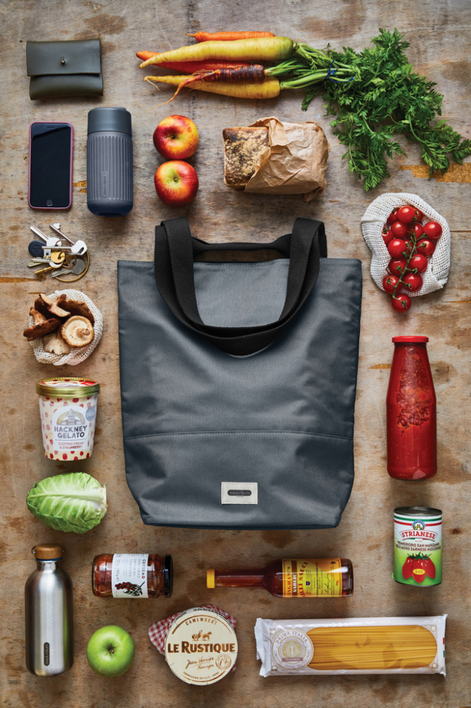Geantă termoizolantă spațioasă Black+Blum, 16L [23]
