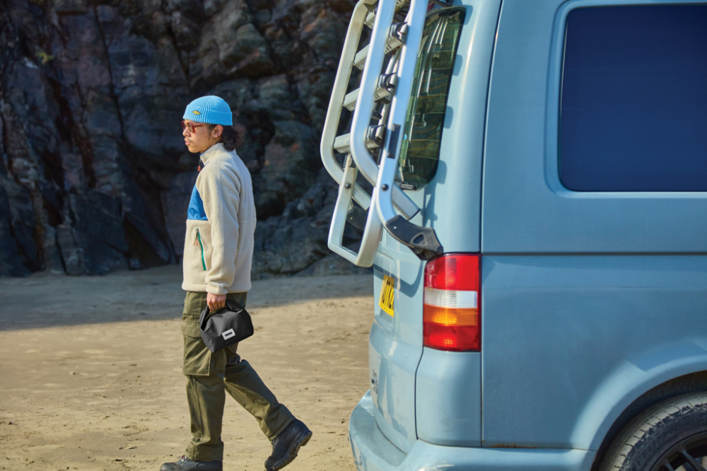 Black+Blum 6.7L insulated Lunch/Cooler Bag [16]