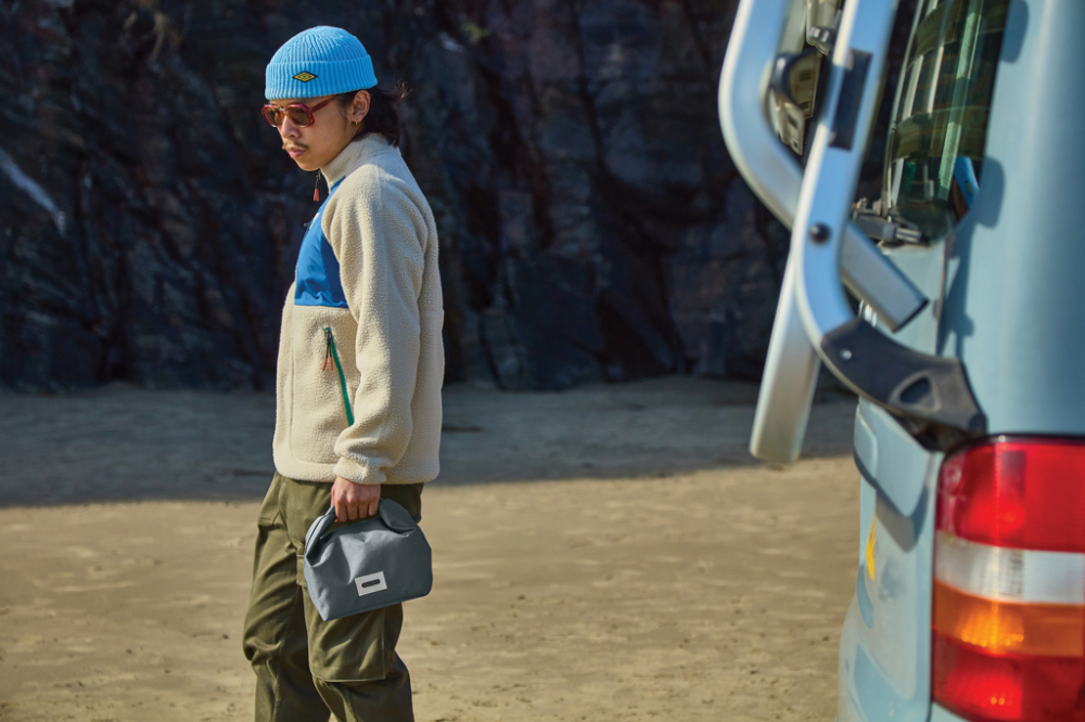 Black+Blum 6.7L insulated Lunch/Cooler Bag [18]