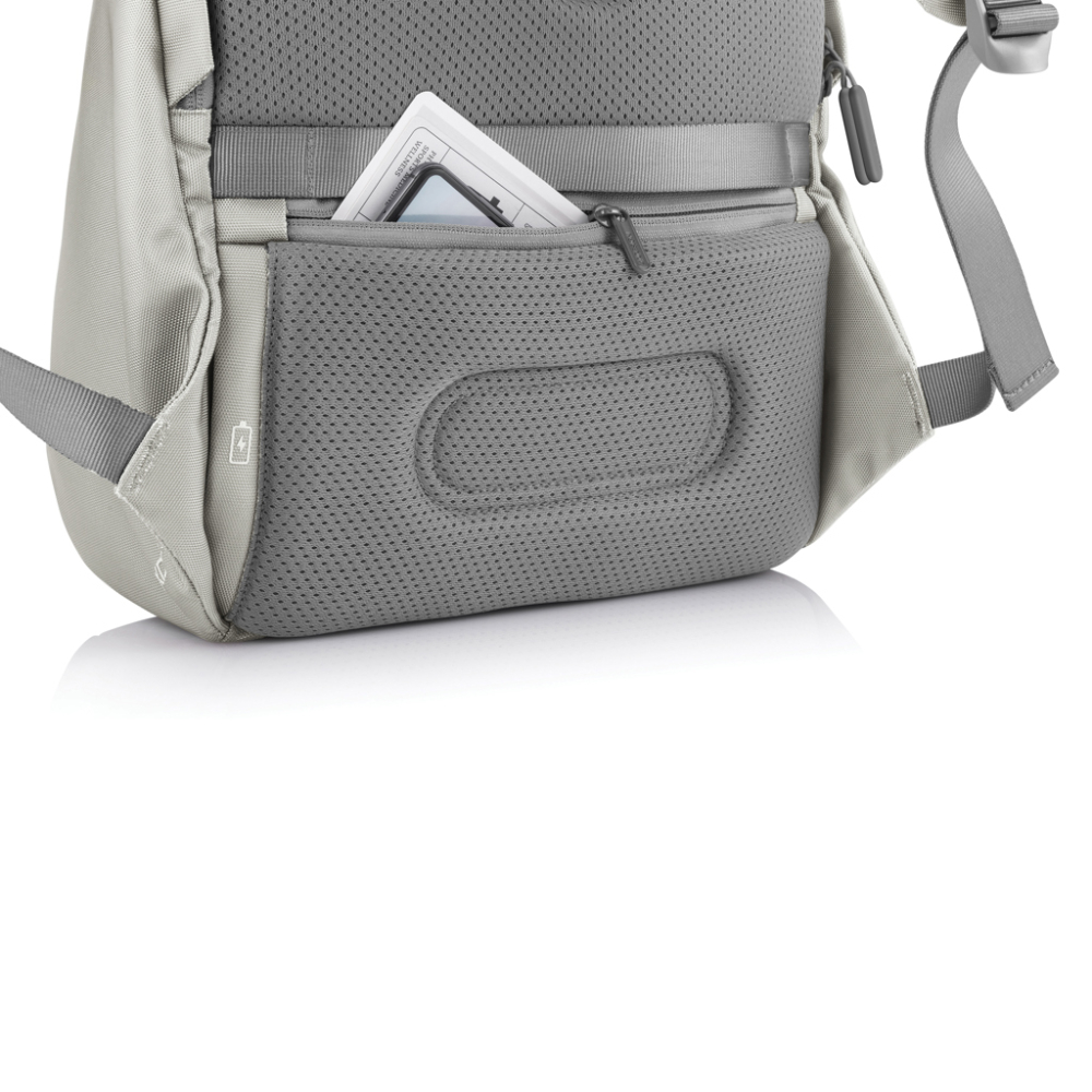 Bobby Soft, anti-theft backpack [12]