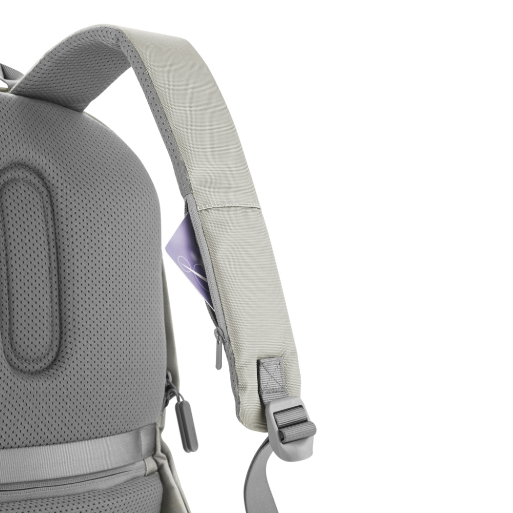 Bobby Soft, anti-theft backpack [10]