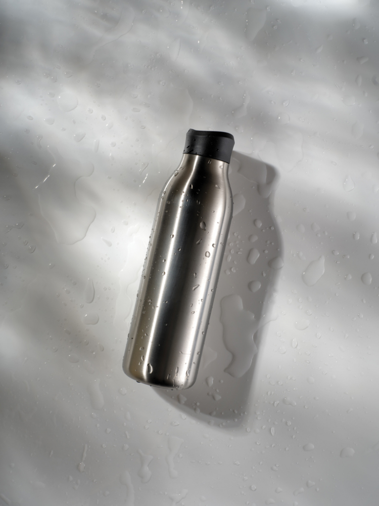 Cană termoizolantă Alok cu capac 360° – 600 ml [12]