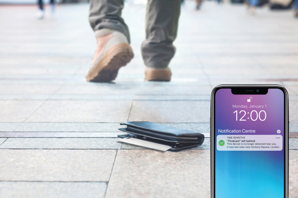 Card ultra-subțire dotat cu tehnologie integrată Find My [5]