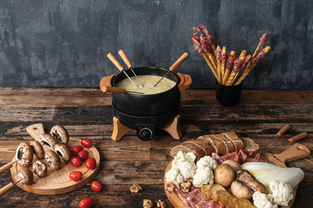 Electric Fondue Set Party by BOSKA, 2.3L [16]