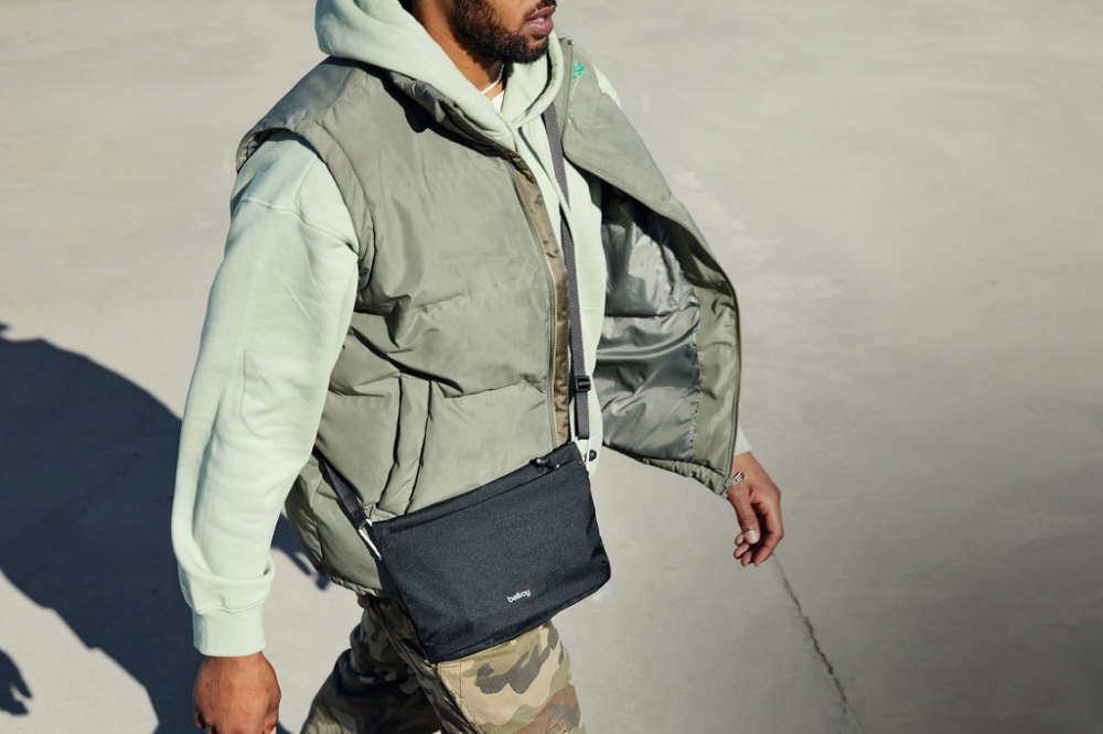 Geantă crossbody minimalistă Bellroy Lite [11]