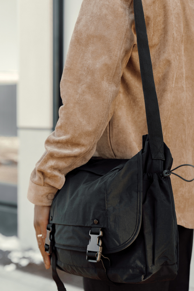 Geantă messenger Kento Urban 15,6" din nylon reciclat RCS [6]