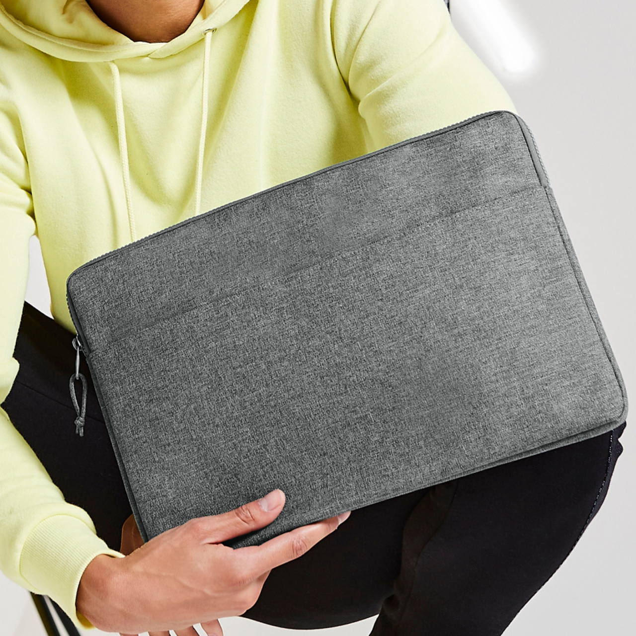 Husă laptop/tabletă Essential 15.6" [2]