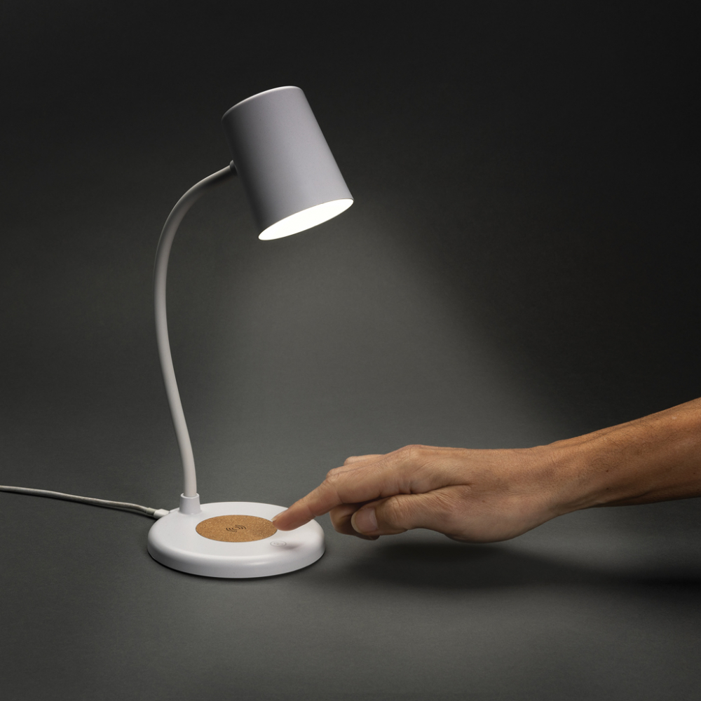 Încărcător wireless ultra-rapid 15W cu lampă de birou integrată [7]