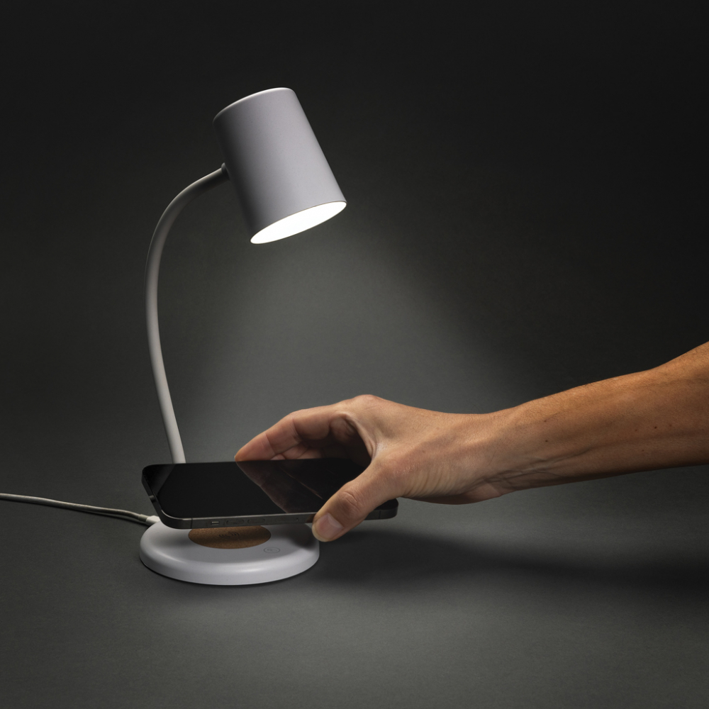 Încărcător wireless ultra-rapid 15W cu lampă de birou integrată [8]
