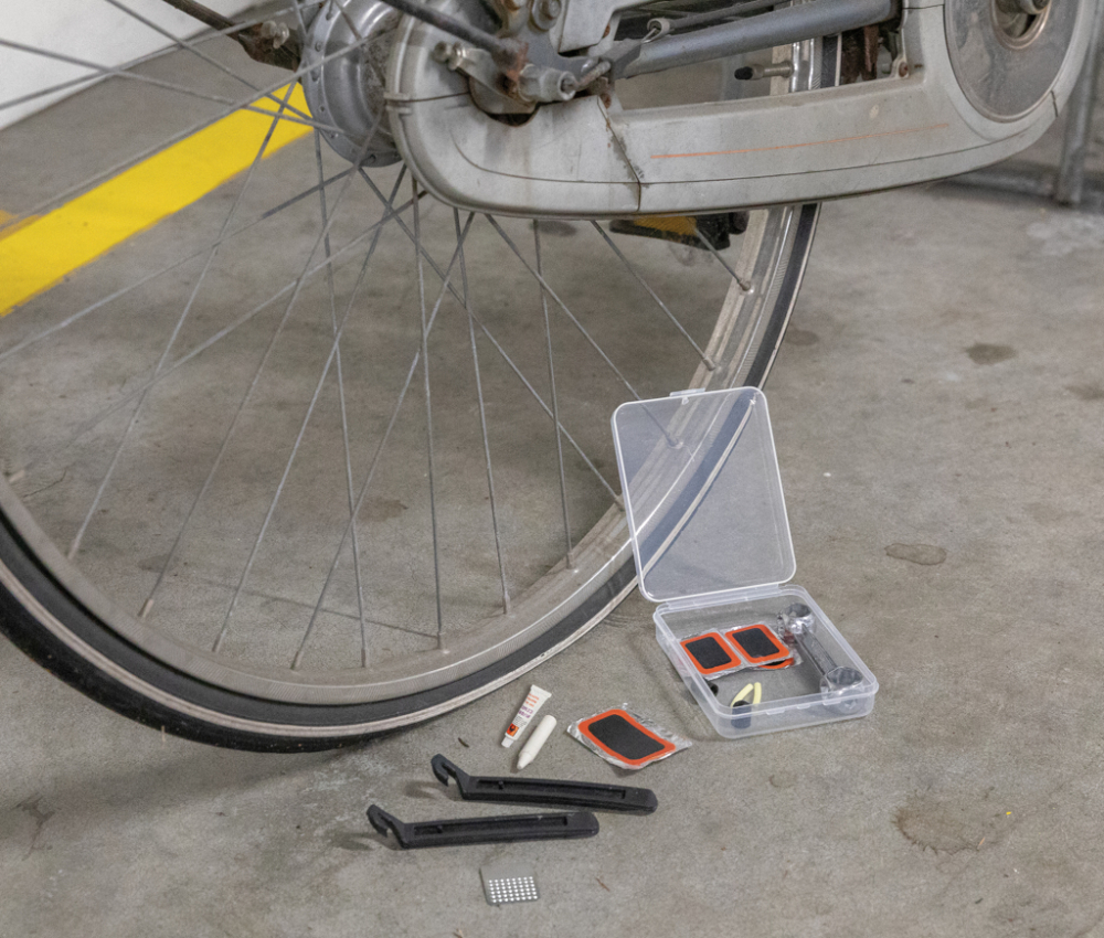 Kit compact de reparație bicicletă [7]