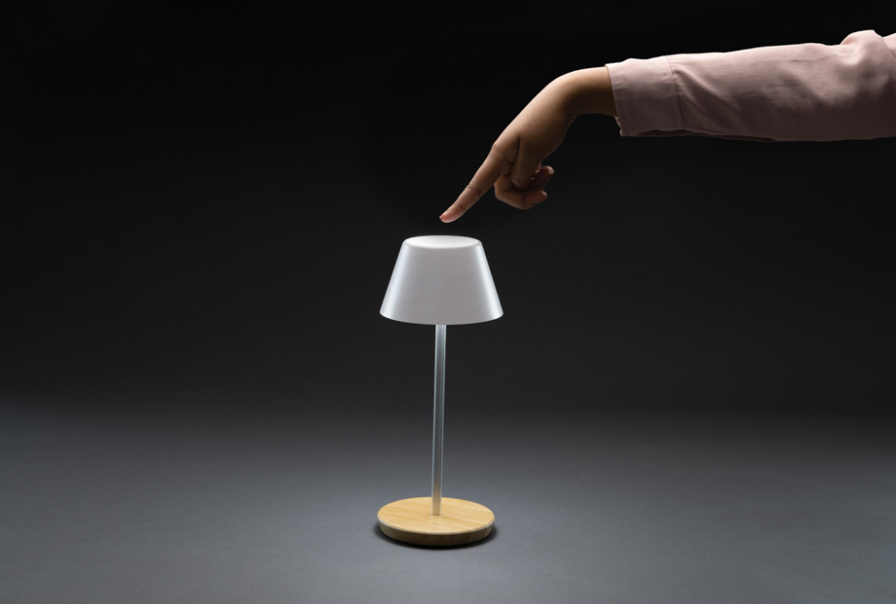 Lampă de masă de lux Pure Glow – sustenabilă și reîncărcabilă [10]