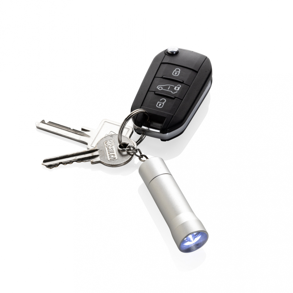Lanternă de buzunar cu 3 LED-uri – compactă și sustenabilă [6]
