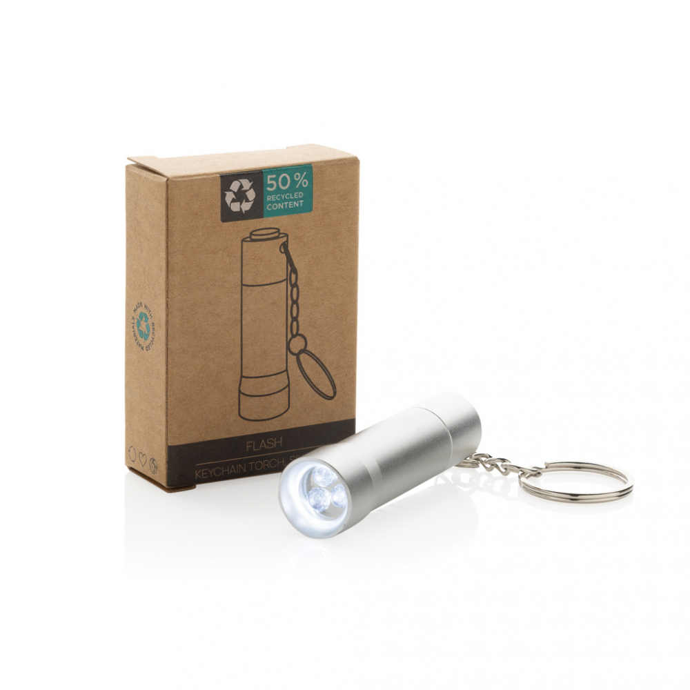 Lanternă de buzunar cu 3 LED-uri – compactă și sustenabilă [10]