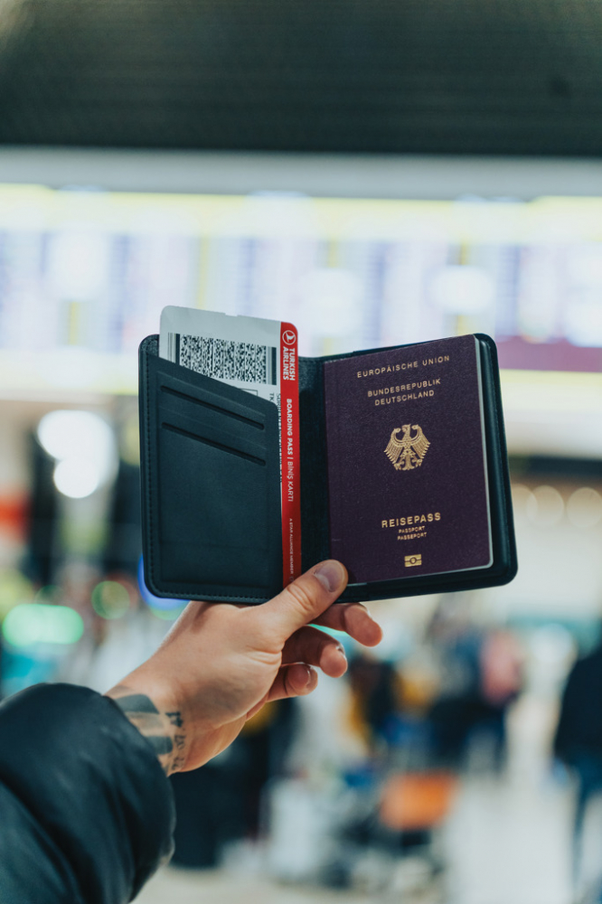 Localizator pașaport Travelfinder, Apple Find My [10]