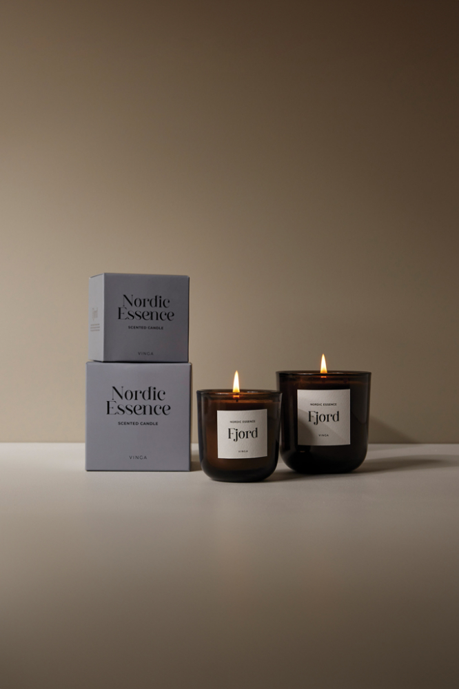 Lumânare mare cu aromă inspirată din peisajul nordic [5]