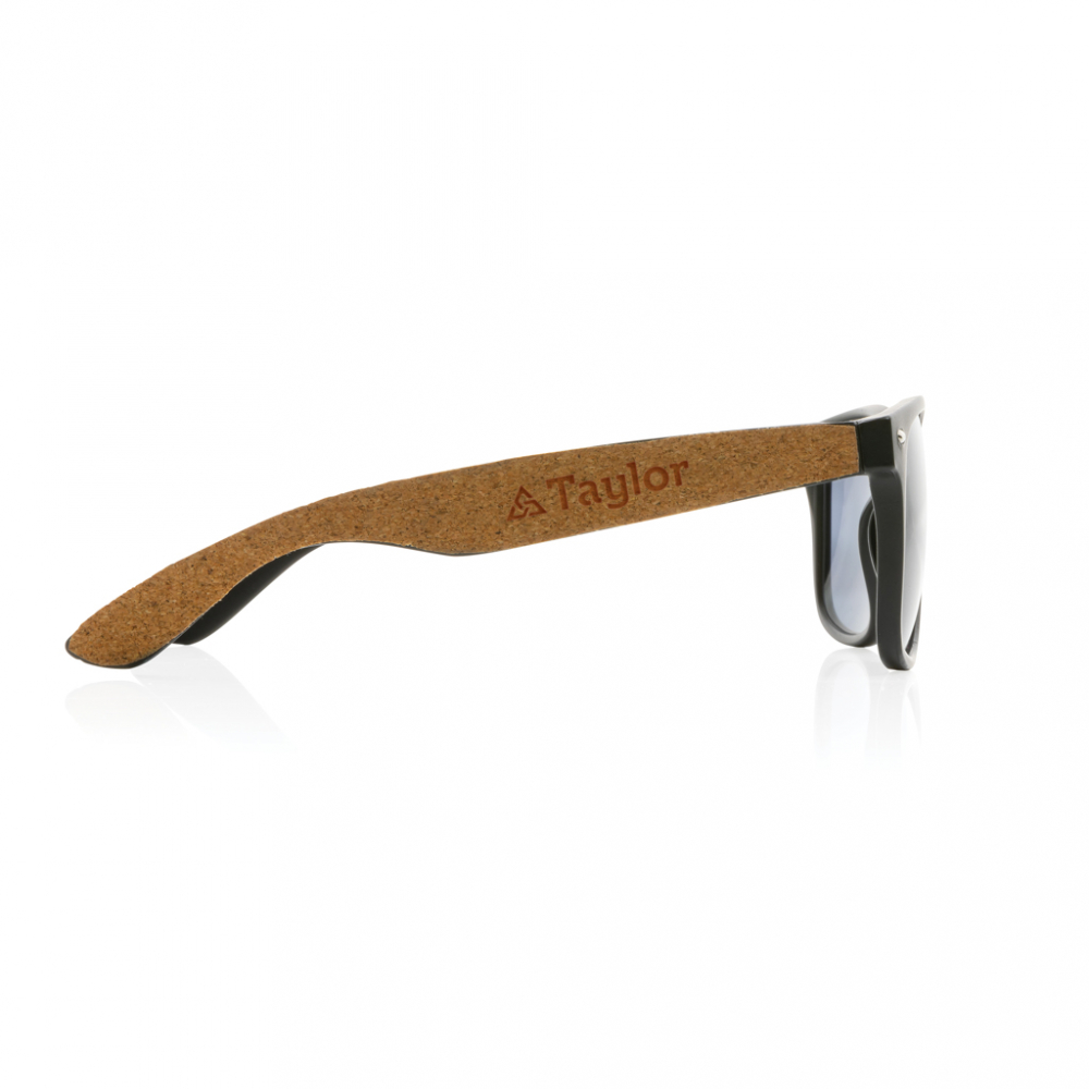 Ochelari de soare sustenabili cu ramă 100% reciclată [5]