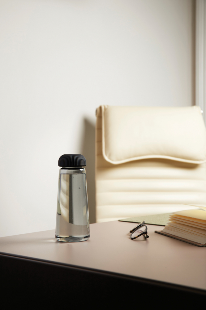 Pahar conic ergonomic, 575 ML [4]