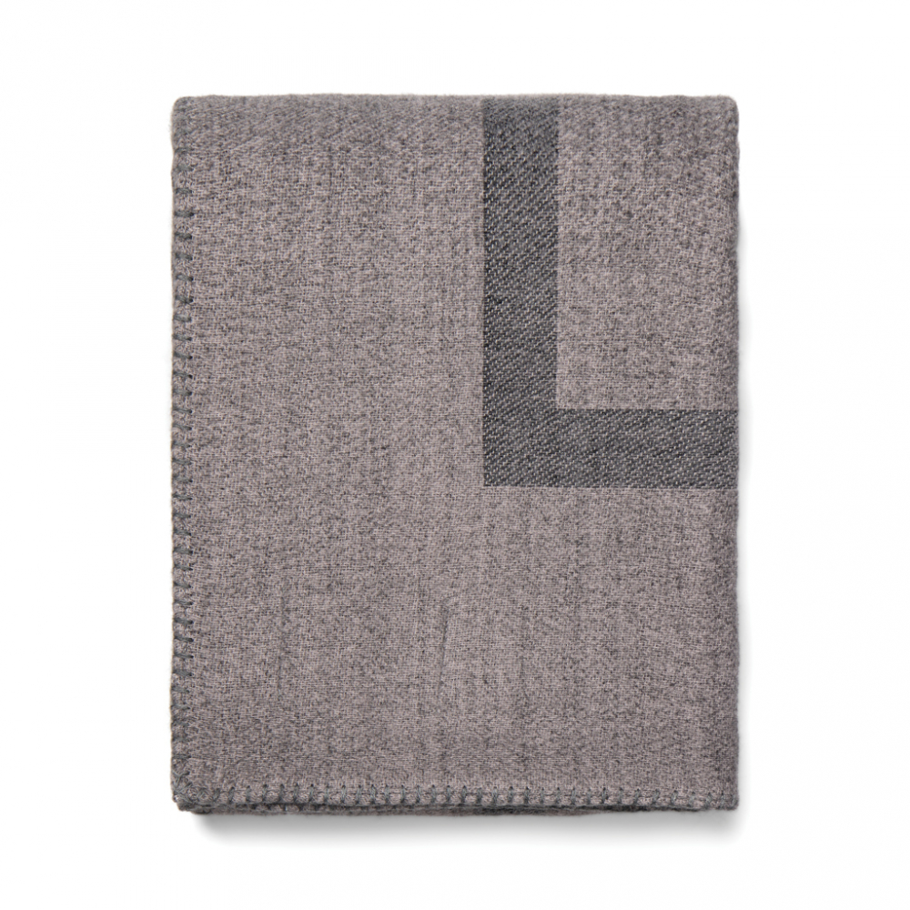 Pătură Monogram – confort rafinat [6]