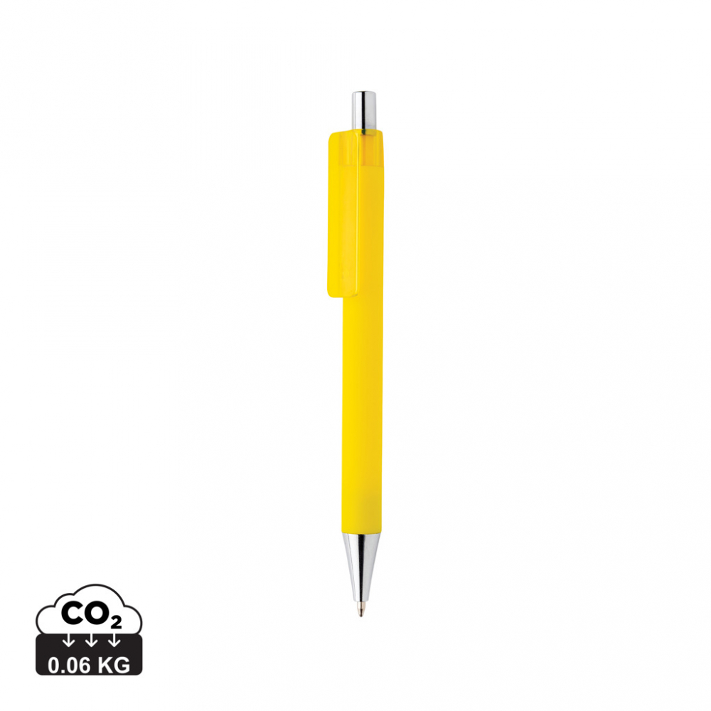 Pix X8 – design sofisticat și confort la scriere [1]