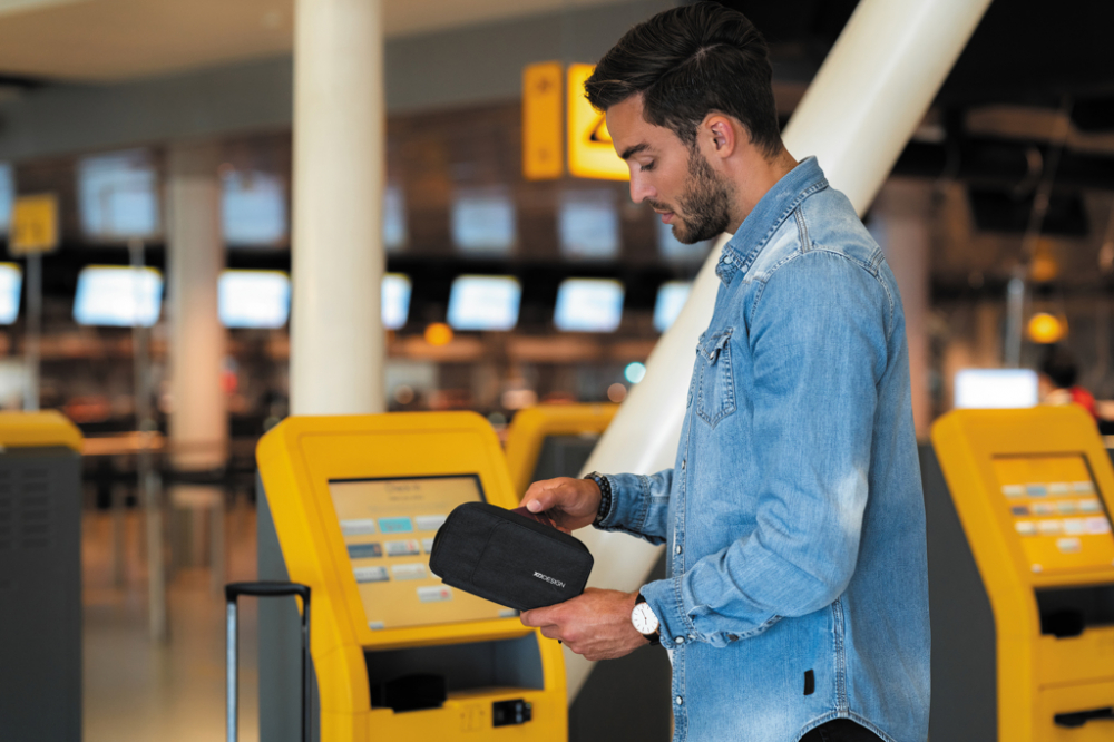 Portofel Travelmate, buzunar protejat RFID [10]