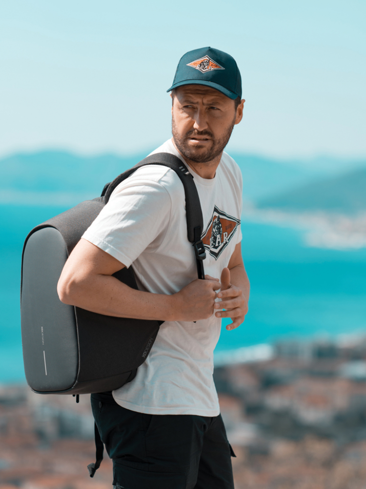 Rucsac antifurt Bobby Hero Small, 13.3” [35]