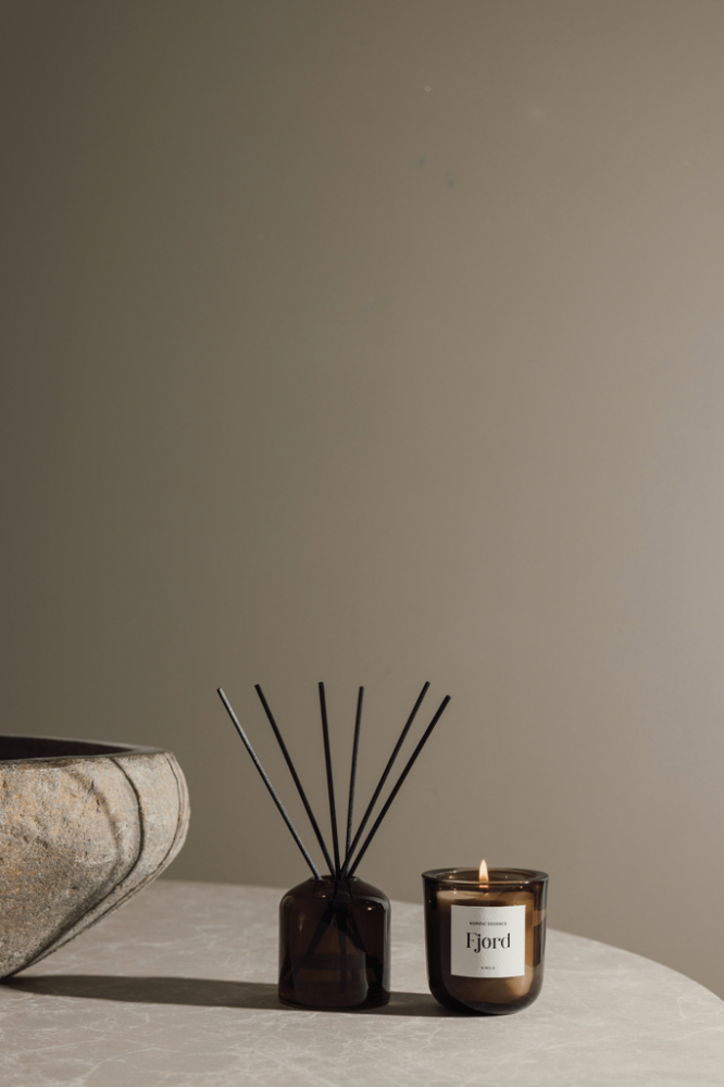 Set aromaterapie – Lumânare și difuzor cu esență nordică [3]