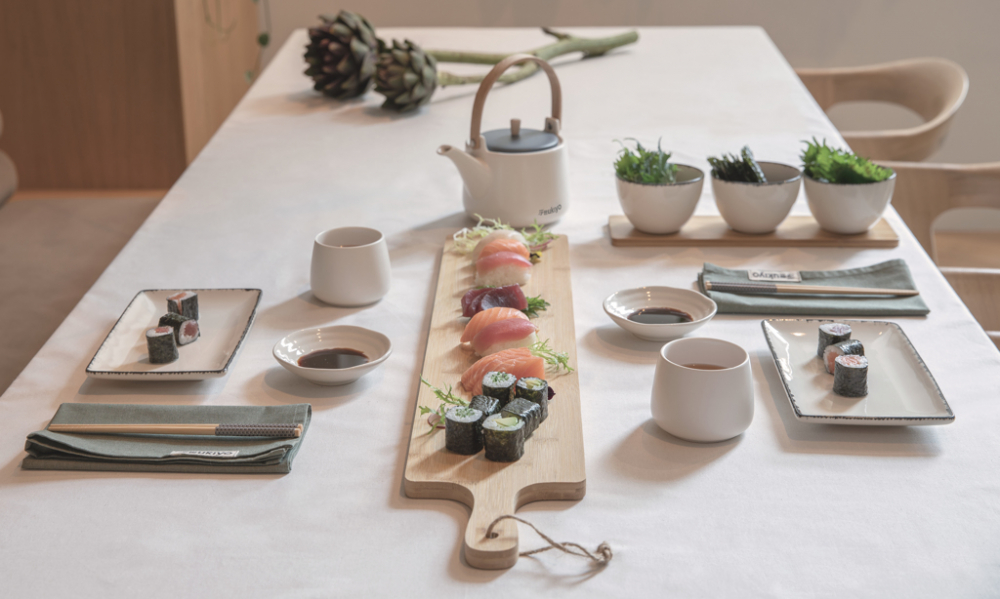 Set elegant pentru sushi Ukiyo [8]