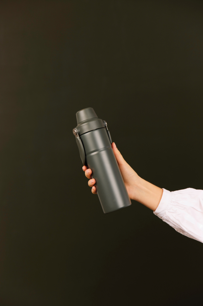 Sticlă termo vidată cu pereți dubli, 600 ML [9]