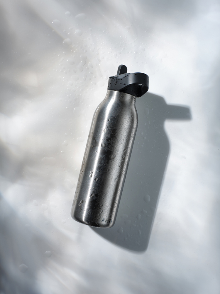Sticlă termoizolantă Ara cu pai și capac flip-top – 500 ml [11]