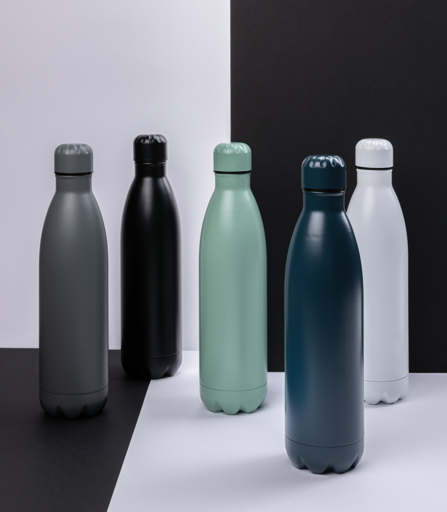 Sticlă termoizolantă din inox – 750 ml [9]