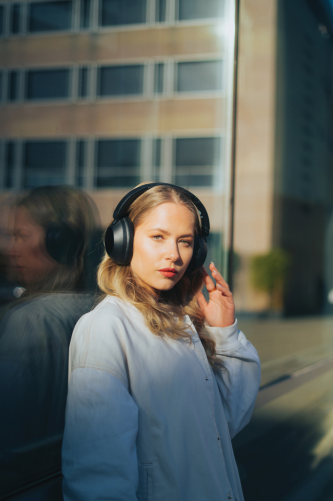 Urban Vitamin Cupertino RCS rplastic ANC headphone [23]