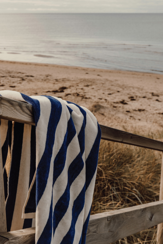 VINGA Lagoa GRS beach towel [3]