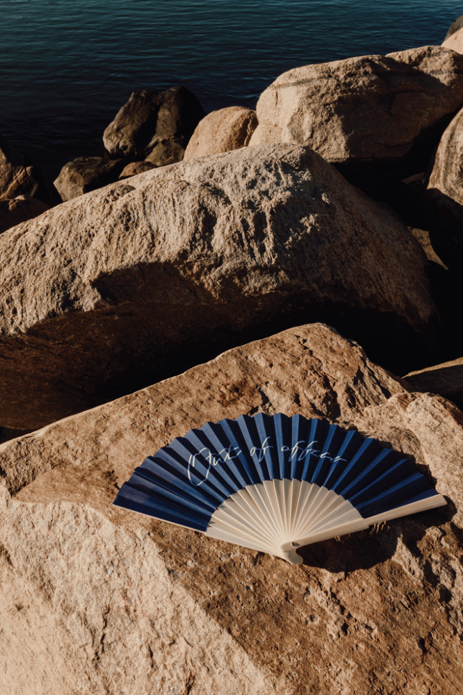 VINGA Out of office hand fan [5]