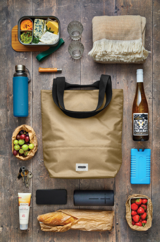 Black+Blum 16L Insulated Tote/ Cooler Bag [25]