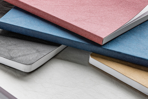 Caiet A5 elegant din hârtie 100% reciclată [7]