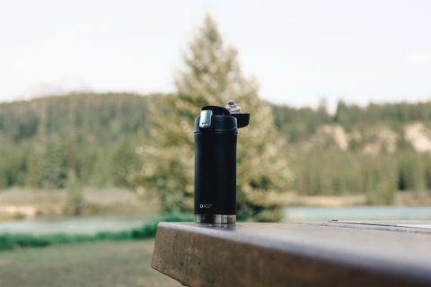 Cana termoizolantă Swiss Peak Elite 300 ml [9]