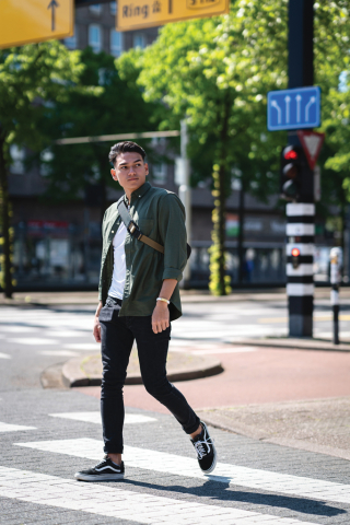 Crossbody Bobby Sling [25]