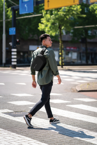 Crossbody Bobby Sling [21]