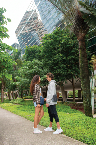 Geantă Crossbody premium BOXY SLING [23]