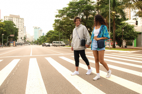 Geantă Crossbody premium BOXY SLING [22]