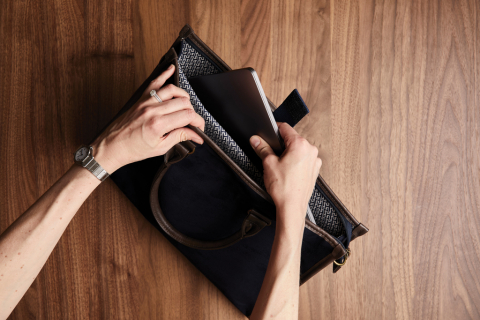 Geantă de laptop VINGA Hunton, 17" [9]