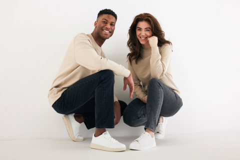 IQONIQ Etosha lightweight recycled cotton crew neck [4]