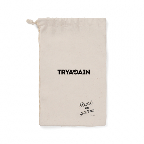 Joc Kubb mini – versiunea portabilă a jocului suedez clasic [3]