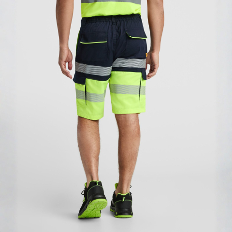 Pantaloni scurti Lada [1]