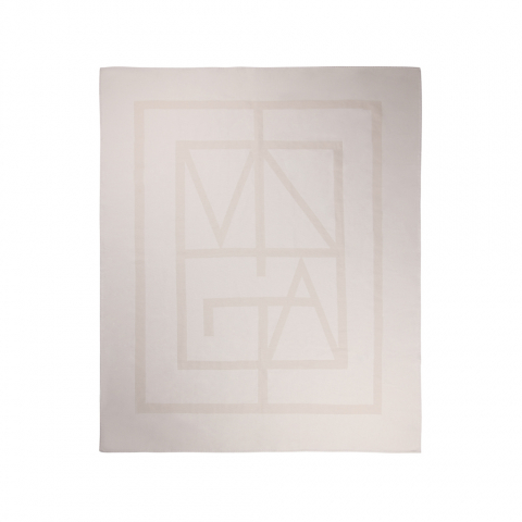 img-attr