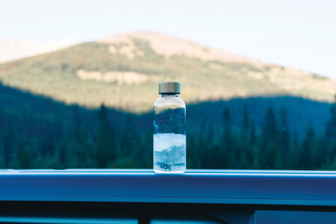 Sticlă de apă 660 ml, cu capac din bambus [9]