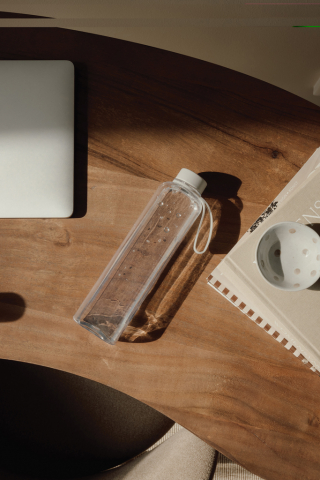 Sticlă de apă Arch cu design elegant, 550 ML [3]